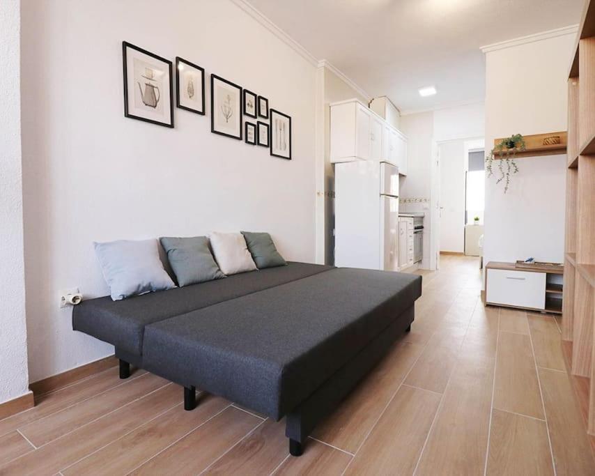 Brand New Apartment. 400 Meters Best Beach Torrevieja Buitenkant foto